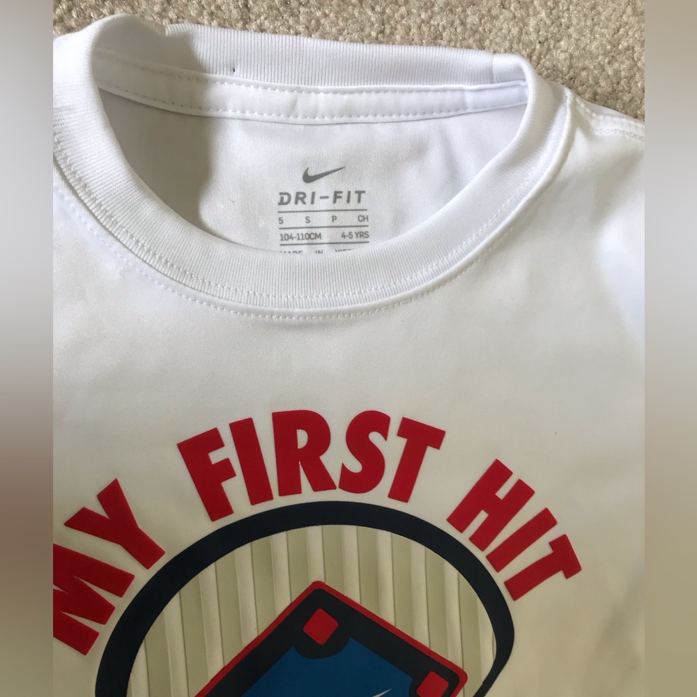 NIKE BOYS’ SIZE 5 TWO PIECE MADE SET - Picture 3 of 4